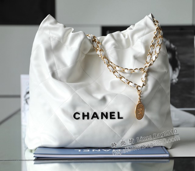 Chanel專櫃新款火爆中號22bag包購物袋 香奈兒收納袋白色黑扣原廠小羊皮鏈條肩背手袋手提袋 djc5260